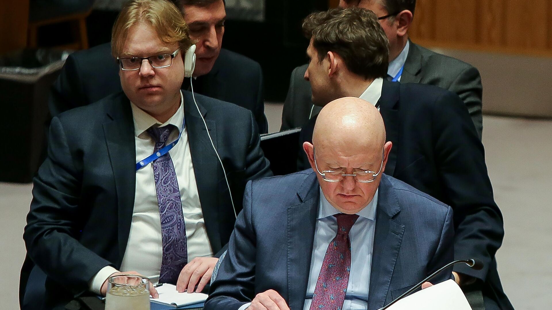 Постоянный представитель РФ при ООН Василий Небензя на заседании Совета безопасности ООН в Нью-Йорке Постоянный представитель РФ при ООН Василий Небензя на заседании Совета безопасности ООН в Нью-Йорке - РИА Новости, 1920, 21.09.2020