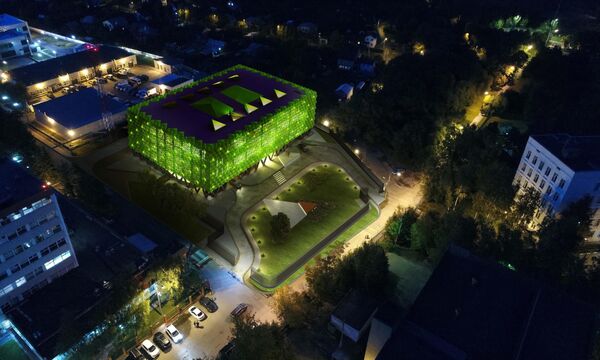 Проект многоуровневого автомобильного паркинга в футуристическом стиле рядом с аэропортом Внуково