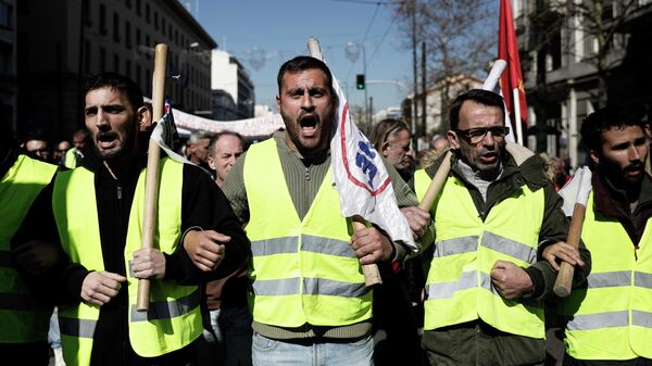 Акция протеста и забастовка в Афинах Акция протеста и забастовка в Афинах