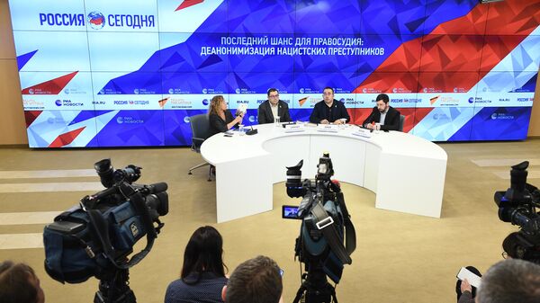 Круглый стол, на котором представили доклад с именами 96 ветеранов Латышского легиона СС, в МИА Россия сегодня Круглый стол, на котором представили доклад с именами 96 ветеранов Латышского легиона СС, в МИА Россия сегодня