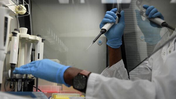 В центре Гамалеи назвали сроки тестирования вакцины от COVID на детях