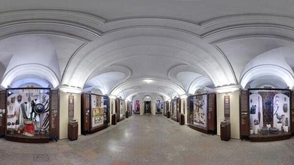 Зал Африки. Здесь представлены, например, уникальная бенинская бронза и предметы, привезенные Николаем Гумилевым из экспедиции в Эфиопию Зал Африки. Здесь представлены, например, уникальная бенинская бронза и предметы, привезенные Николаем Гумилевым из экспедиции в Эфиопию
