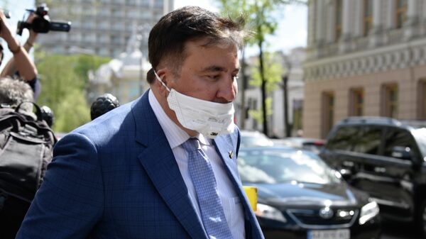 Михаил Саакашвили после встречи с депутатами фракции Слуга народа в Киеве Михаил Саакашвили после встречи с депутатами фракции Слуга народа в Киеве