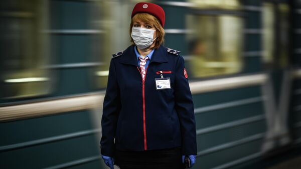 Пирназарова Ольга - дежурная по станции Белорусская Замоскворецкой линии Московского
метрополитена Пирназарова Ольга - дежурная по станции Белорусская Замоскворецкой линии Московского
метрополитена