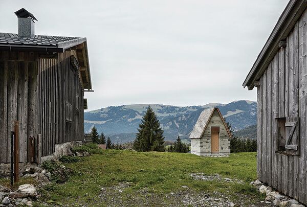 Горная часовня Вирмбоден. Шнепфау, Австрия. Innauer Matt Architekten, номинация New Facilities Горная часовня Вирмбоден. Шнепфау, Австрия. Innauer Matt Architekten, номинация New Facilities