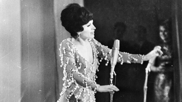 Испанская певица Саломе, которая выиграла конкурс Евровидение в 1969 году в Мадриде Испанская певица Саломе, которая выиграла конкурс Евровидение в 1969 году в Мадриде