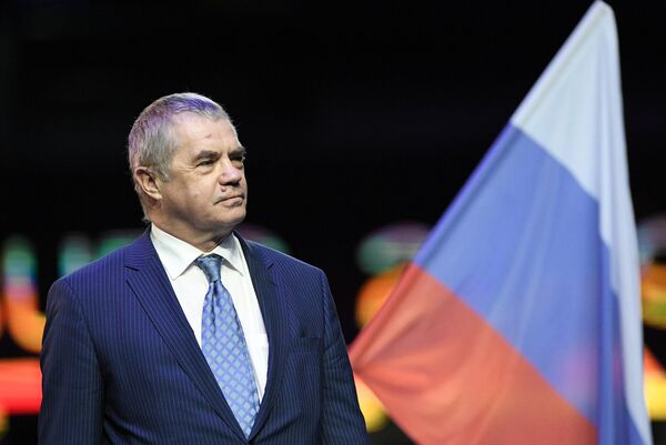 Александр Медведев Александр Медведев