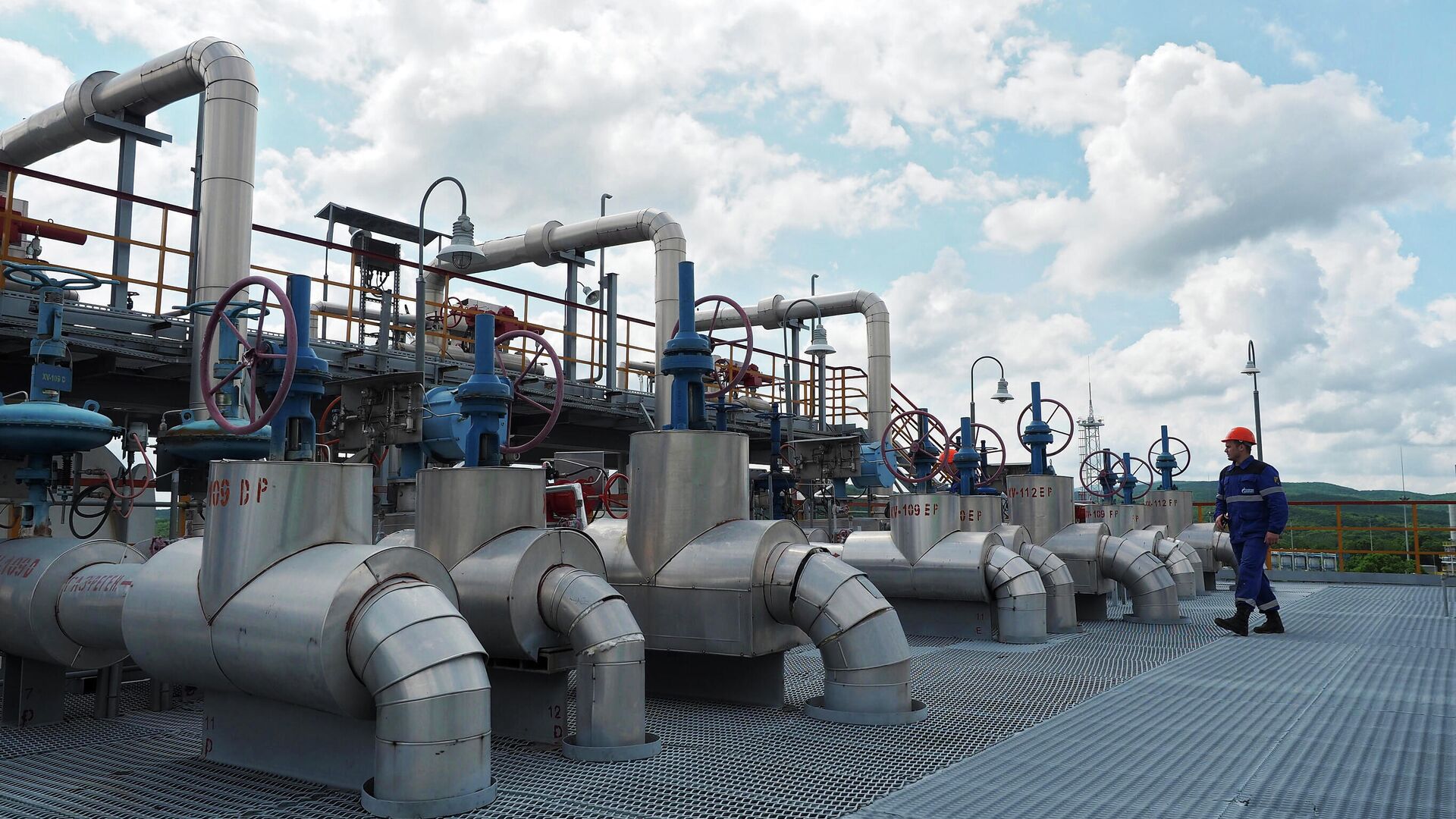 Комплекс подготовки и транспортировки газа Комплекс подготовки и транспортировки газа - РИА Новости, 1920, 13.06.2021