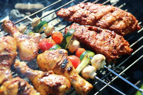 Мясо и овощи на гриле Мясо и овощи на гриле