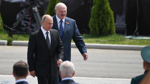 Песков ответил на сообщение о разговоре Путина и Лукашенко об объединении