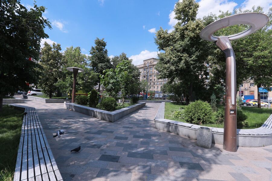 Благоустройство пешеходных зон на Садовом кольце Благоустройство пешеходных зон на Садовом кольце
