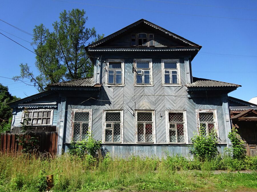 Деревянный дом Деревянный дом