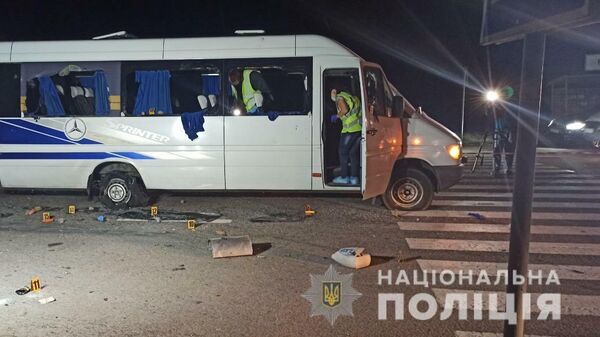 На месте обстрела автобуса под Харьковом, Украина На месте обстрела автобуса под Харьковом, Украина