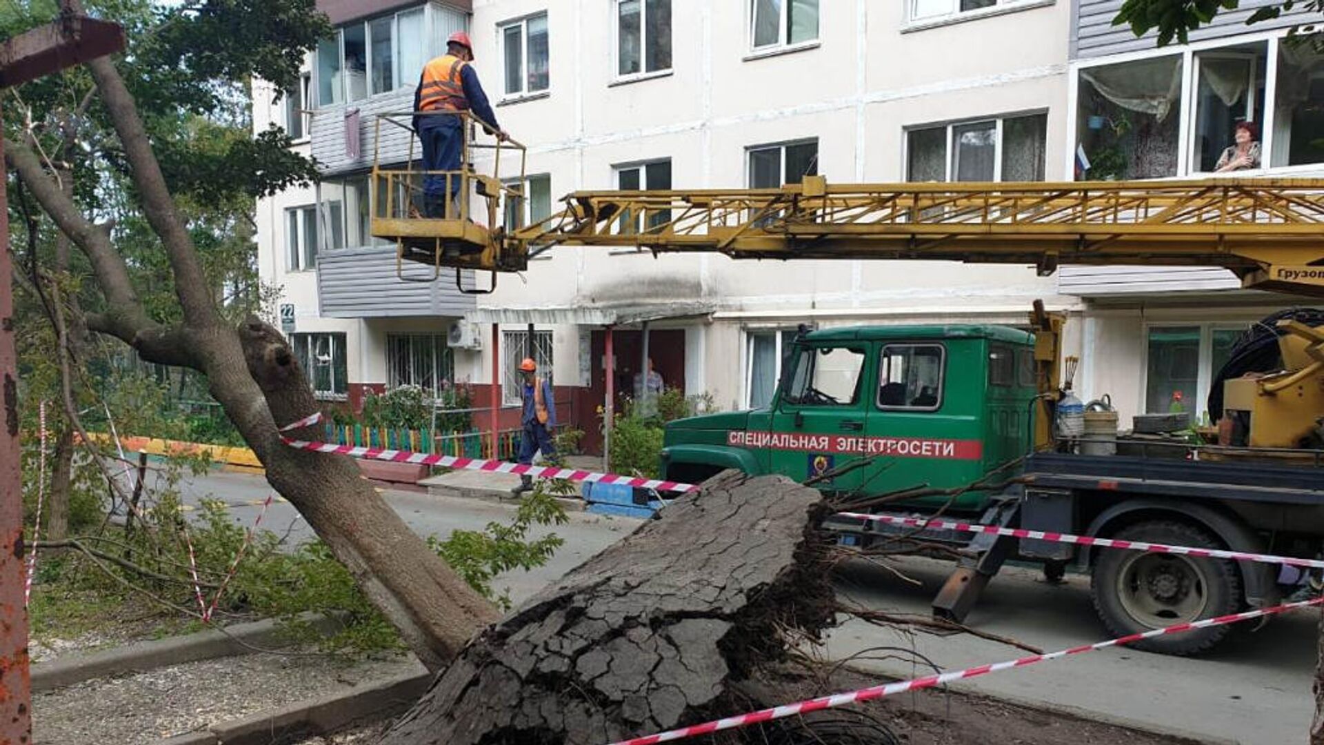 Ликвидация последствий тайфуна Майсак в Приморском крае Ликвидация последствий тайфуна Майсак в Приморском крае - РИА Новости, 1920, 10.09.2020