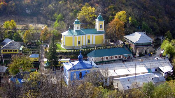 Сахарнянский Троицкий монастырь Сахарнянский Троицкий монастырь