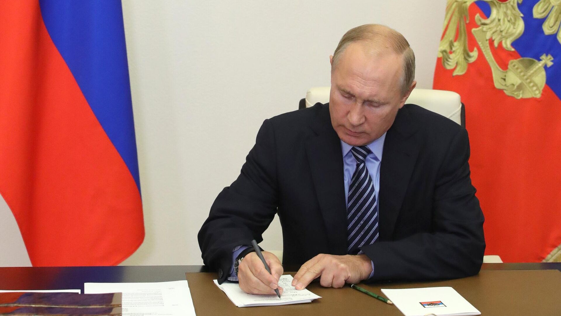 Президент РФ Владимир Путин Президент РФ Владимир Путин - РИА Новости, 1920, 21.09.2020