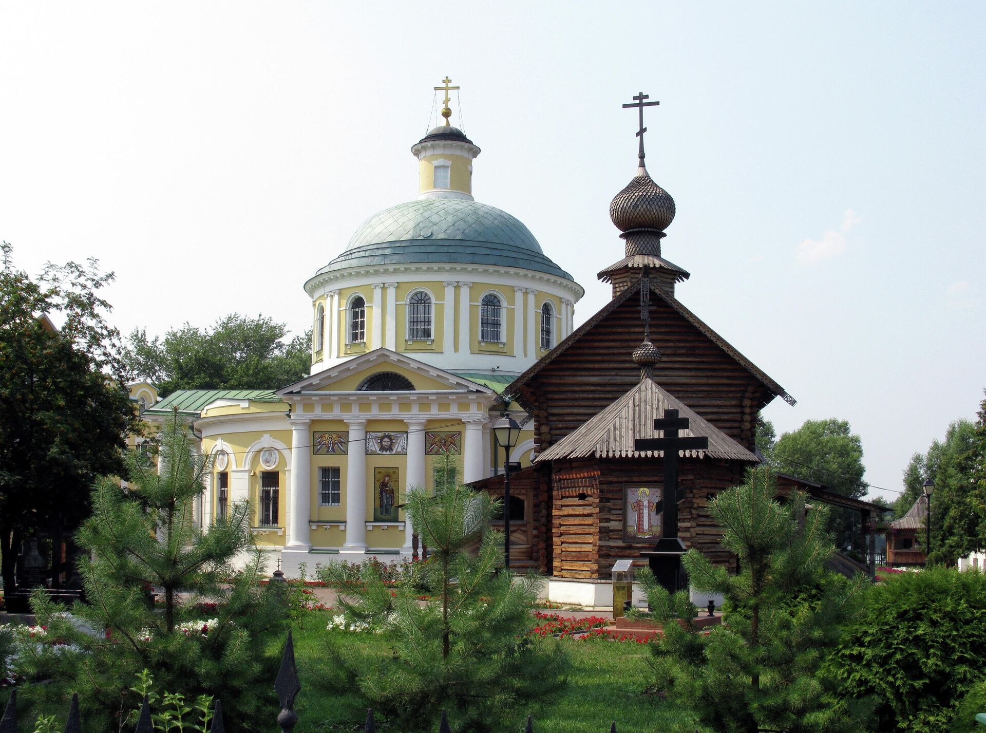 Храмовый комплекс в Косино Храмовый комплекс в Косино - РИА Новости, 1920, 03.10.2020