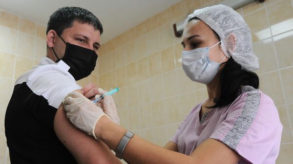 В Подмосковье массовая вакцинация от COVID-19 начнется в январе