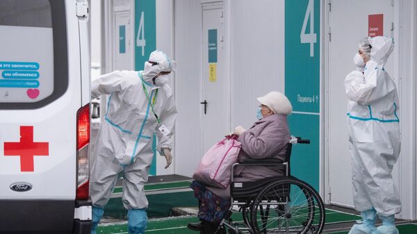 Система здравоохранения Москвы справляется с пандемией, заявил Собянин