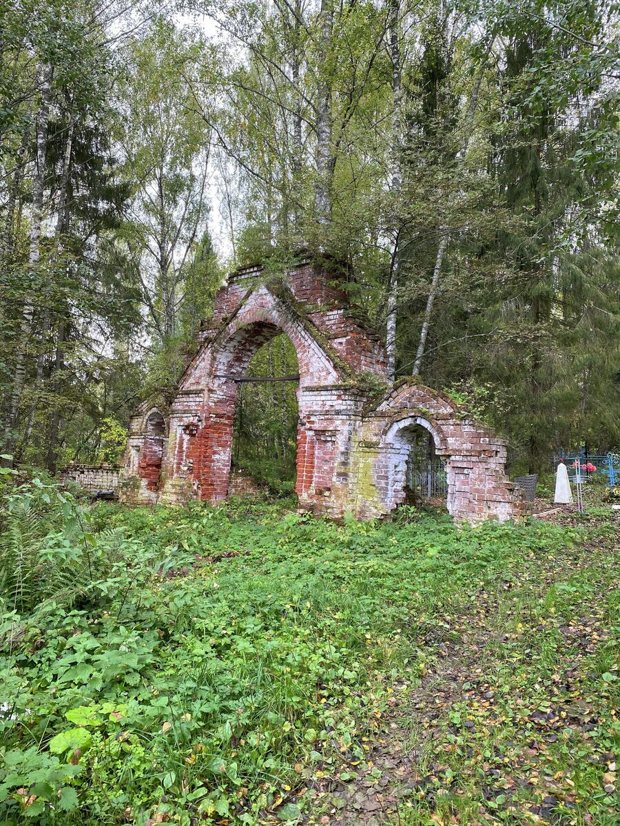 Стена школы Стена школы