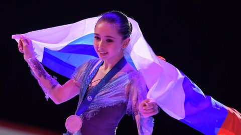Камила Валиева (Россия), завоевавшая золотую медаль в женском одиночном катании на чемпионате мира среди юниоров в Таллине. Камила Валиева (Россия), завоевавшая золотую медаль в женском одиночном катании на чемпионате мира среди юниоров в Таллине.