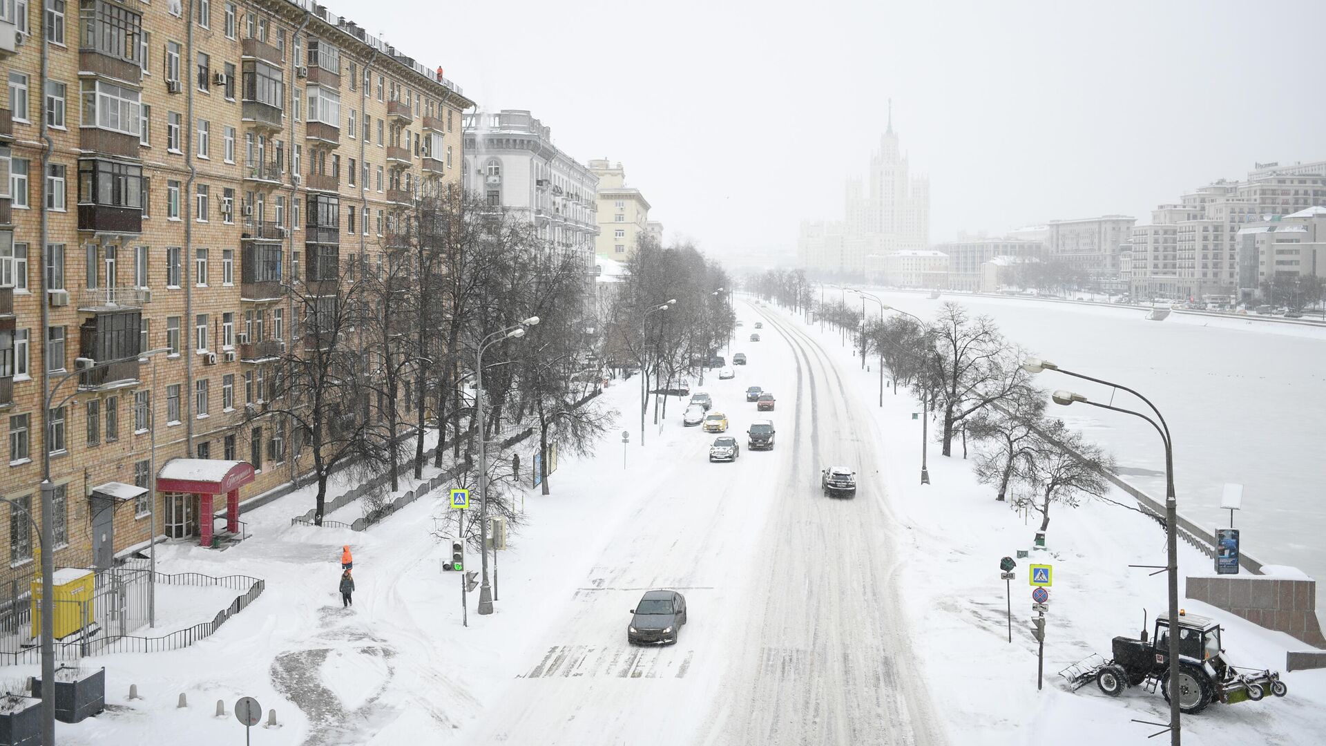 Kosmodamianskaya embankment in Moscow during a snowfall - RIA Novosti, 1920, 23.02.2021