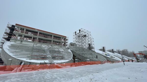 Собянин осмотрел ход работ по реконструкции стадиона "Москвич"
