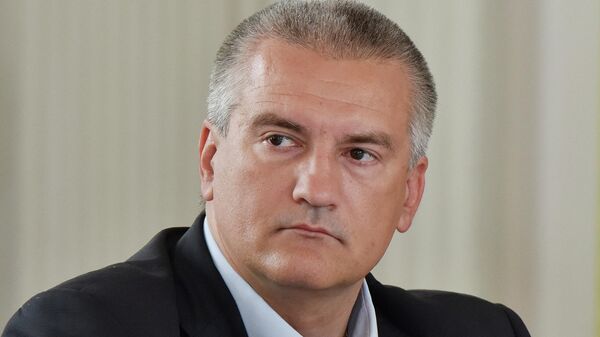 Аксенов выразил соболезнования в связи с гибелью главы МЧС Зиничева