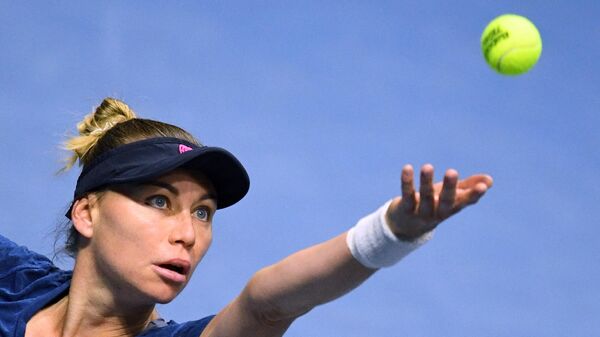 Звонарева вышла во второй раунд теннисного турнира в Кливленде