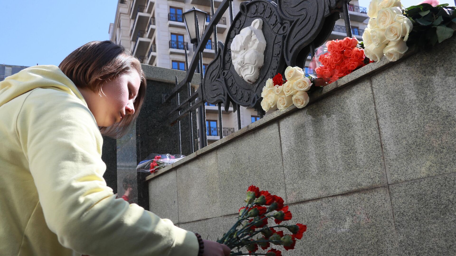 Ужасная трагедия в москве. Казань 175 школа трагедия. Казань 11.05.2021. Казань 2021 стрельба в школе. Казань стрельба в школе 11 мая 2021.