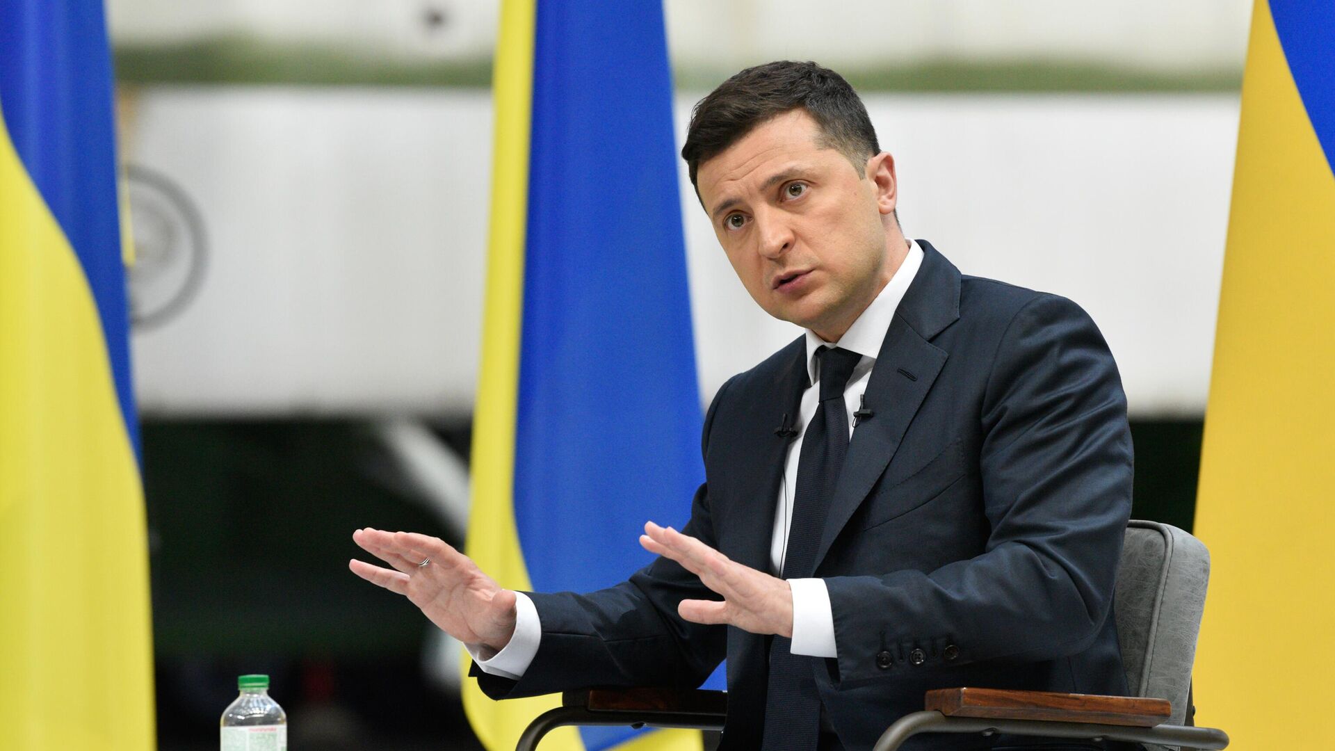 Украинский политолог Таран заявил о попадании Зеленского в ловушку Порошенко
