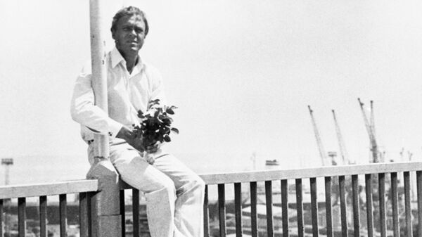 Владимир Меньшов в роли Мартьянова в фильме Солёный пёс, 1973 г. Владимир Меньшов в роли Мартьянова в фильме Солёный пёс, 1973 г.