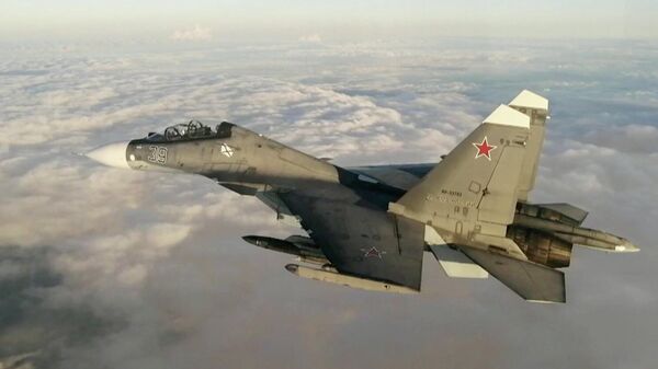 Су-30 сопроводил самолет-разведчик США над Черным морем