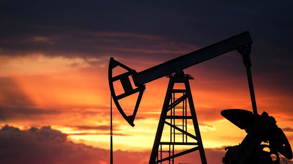 Цены на нефть упали на семь процентов