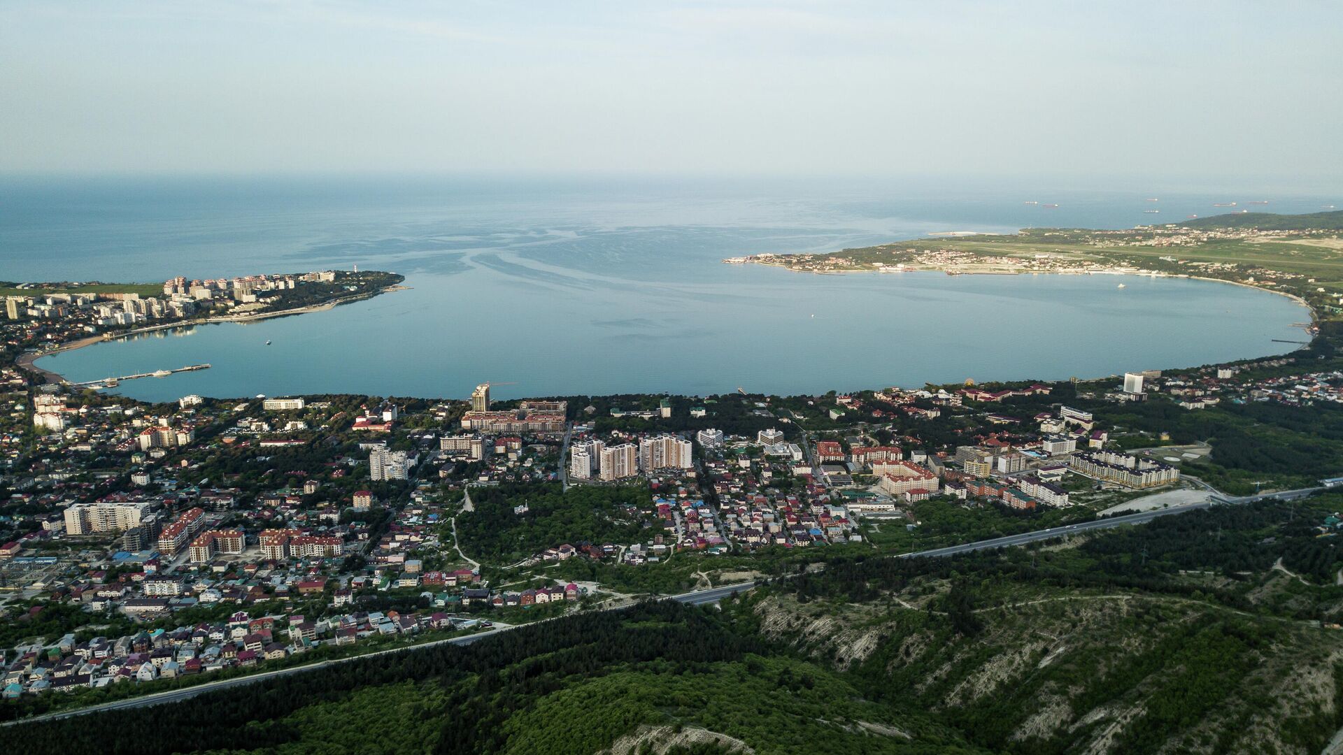 В трех городах на Кубани включили сирены оповещения в зоне подтопления