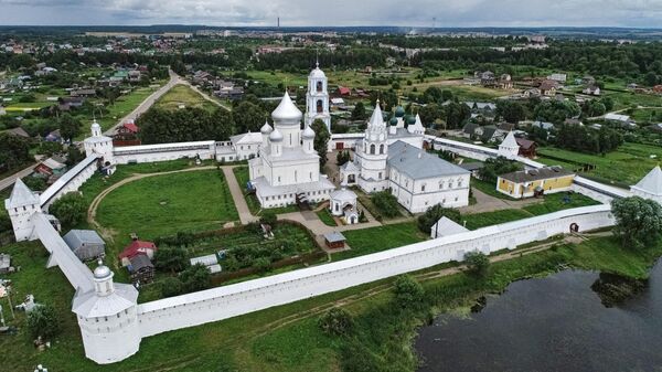 Никитский мужской монастырь в городе Переславль-Залесский Никитский мужской монастырь в городе Переславль-Залесский