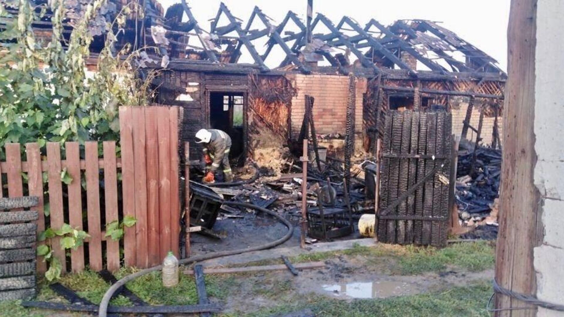 В Курганской области пять человек погибли при пожаре в доме