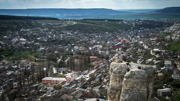 Вид на город Бахчисарай. Архивное фото Вид на город Бахчисарай. Архивное фото