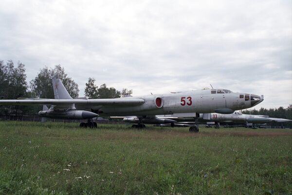 Центральный музей Военно-воздушных сил РФ. Бомбардировщик Ту-16. Архивное фото Центральный музей Военно-воздушных сил РФ. Бомбардировщик Ту-16. Архивное фото
