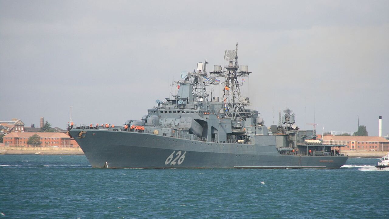 СМИ: Испания не разрешила российским военным кораблям стоянку в порту