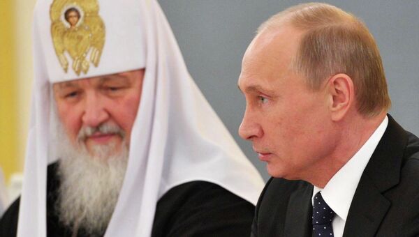 Президент России Владимир Путин и патриарх Московский и Всея Руси Кирилл. Архивное фото Президент России Владимир Путин и патриарх Московский и Всея Руси Кирилл. Архивное фото
