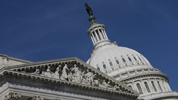 Капитолий, здание в Вашингтоне, где заседает конгресс США Капитолий, здание в Вашингтоне, где заседает конгресс США