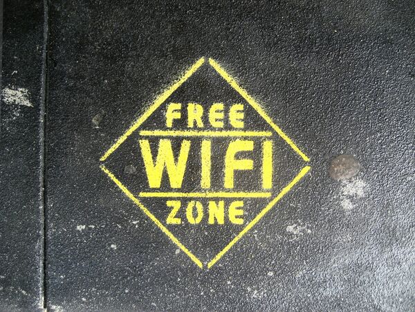 Значок бесплатного Wi-Fi Значок бесплатного Wi-Fi