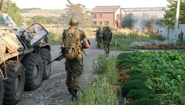 Ополченцы ДНР в Донецкой области. Архивное фото Ополченцы ДНР в Донецкой области. Архивное фото