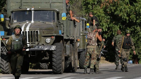 Украинские силовики на востоке Украины. 26 августа 2014. Архивное фото Украинские силовики на востоке Украины. 26 августа 2014. Архивное фото