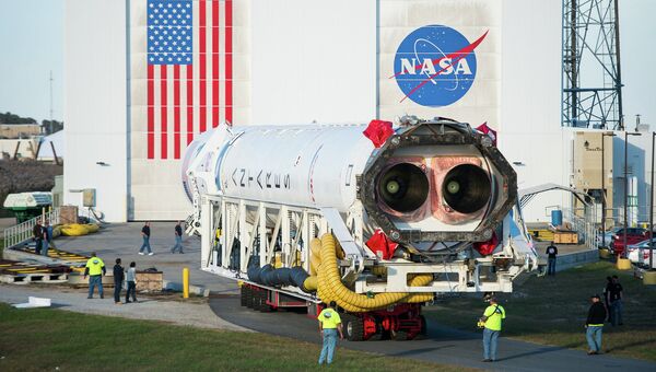 Ракета-носитель Antares с космическим грузовиком Cygnus Ракета-носитель Antares с космическим грузовиком Cygnus