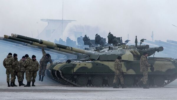 Украинские солдаты на военной базе. Архивное фото Украинские солдаты на военной базе. Архивное фото