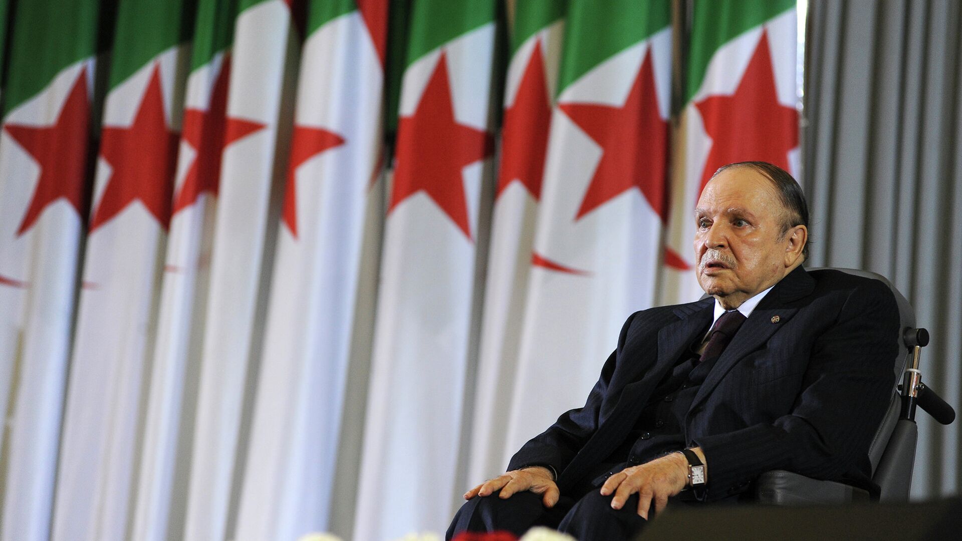 Умер бывший президент Алжира Абдельазиз Бутефлика