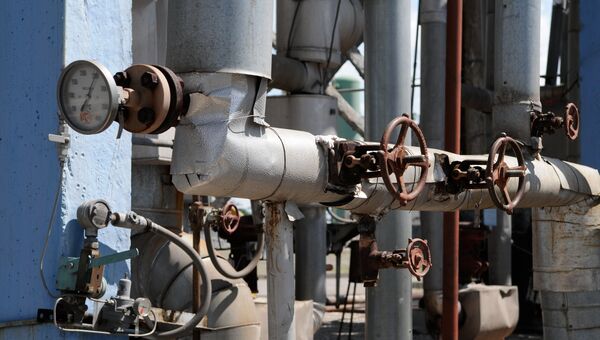 Отделение управления переработки газа около поселка в Харьковской области, Украина Отделение управления переработки газа около поселка в Харьковской области, Украина