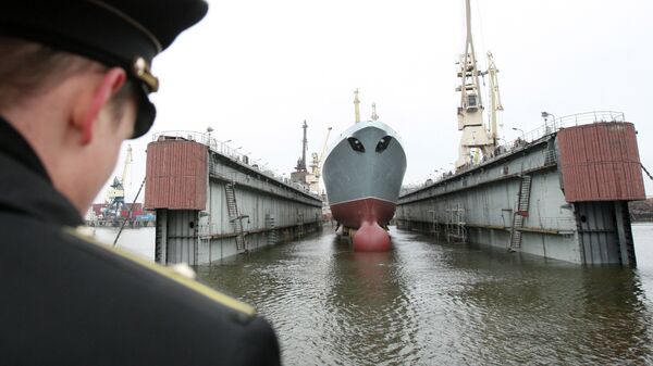Спуск на воду головного фрегата ВМФ РФ Адмирал флота Сергей Горшков. Архивное фото Спуск на воду головного фрегата ВМФ РФ Адмирал флота Сергей Горшков. Архивное фото
